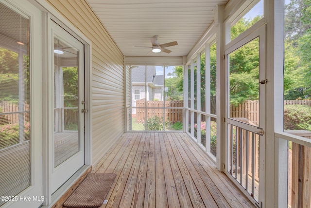 1708 N County Dr, Castle Hayne, NC 28429 - unfurnished sunroom featuring ceiling fan