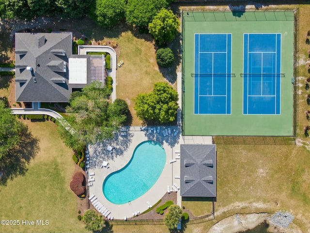 birds eye view of property