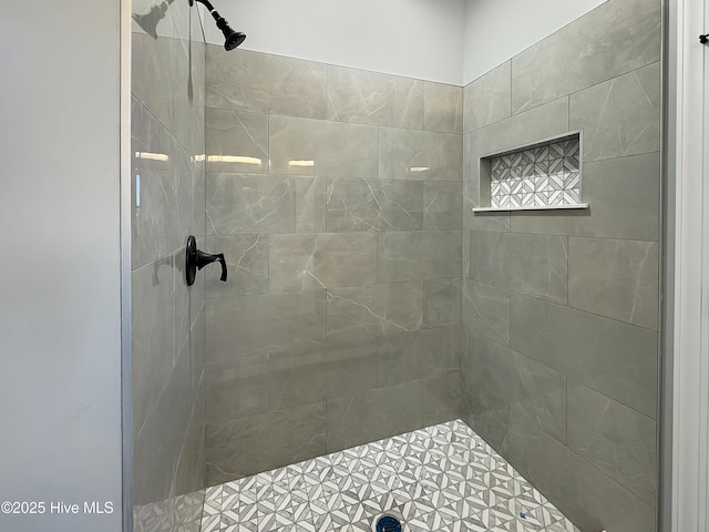 GEORGETOWN Spinnaker Dr, Elizabeth City, NC 27909 - bathroom featuring a tile shower