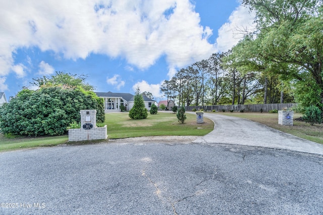 111 Waterway Ct, Aydlett, NC 27916 - view of road