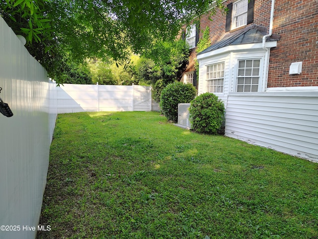 300 Moye Ave NW, Wilson, NC 27893 - view of yard