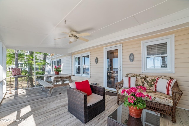 deck with a ceiling fan