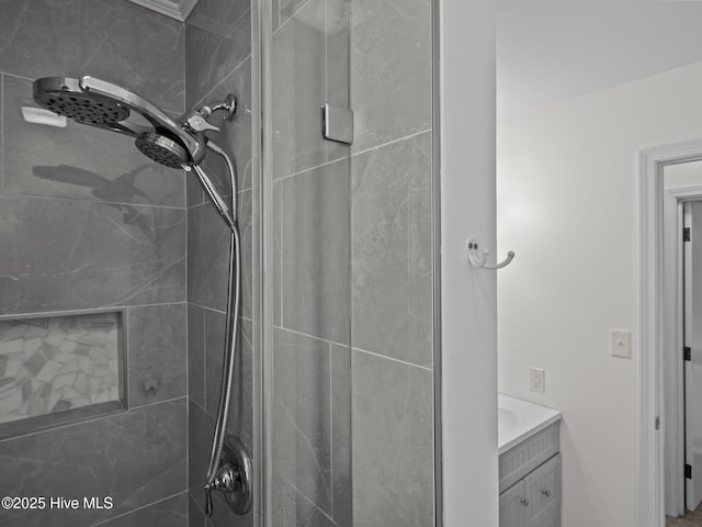 267 Live Oak Rd, Newport, NC 28570 - bathroom featuring tiled shower and vanity