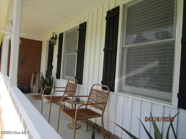 view of patio / terrace with a porch