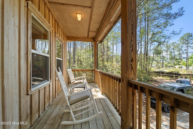 121 Pinewood Acres Dr, Powells Point, NC 27966 - view of sunroom / solarium