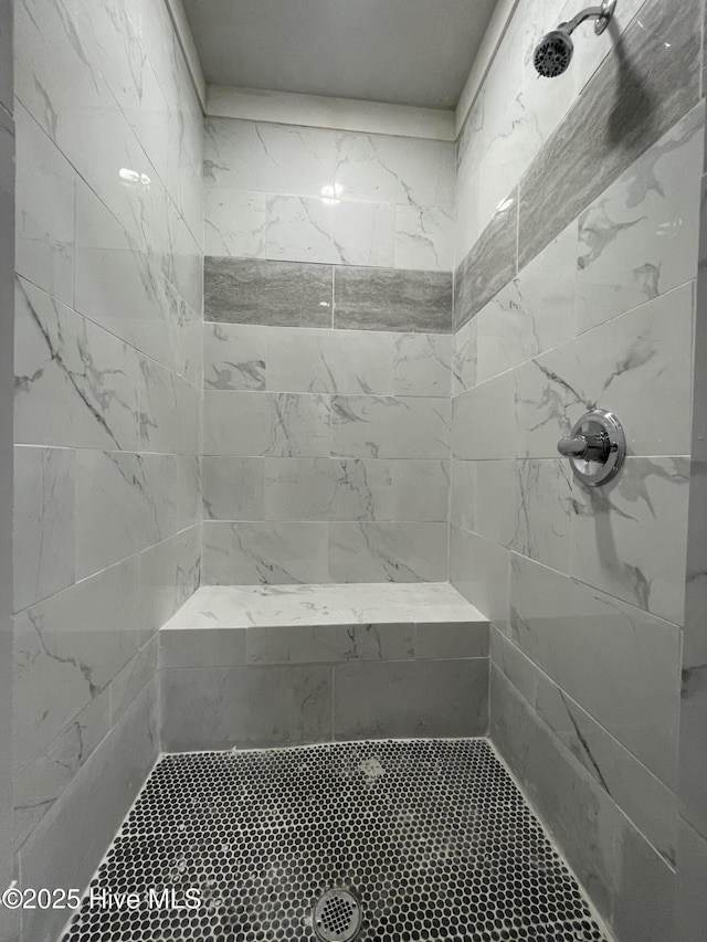 433 Riversound Dr, Edenton, NC 27932 - full bathroom with a tile shower