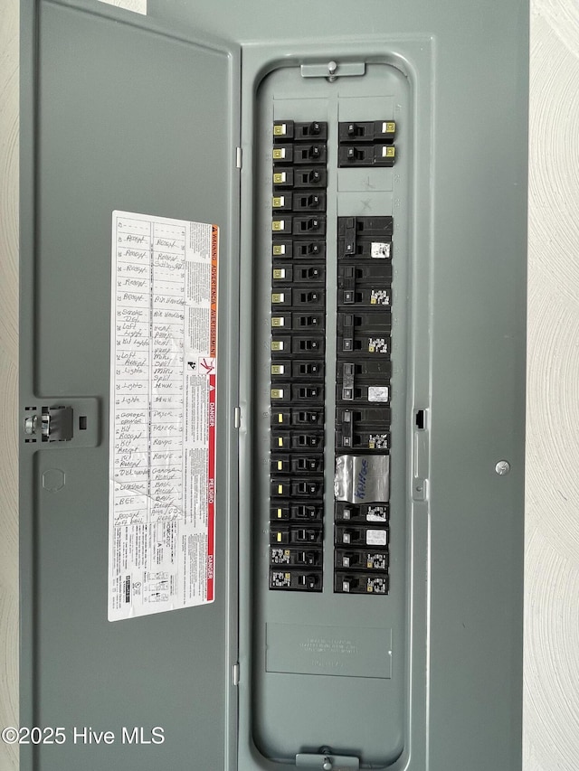 433 Riversound Dr, Edenton, NC 27932 - utilities featuring electric panel