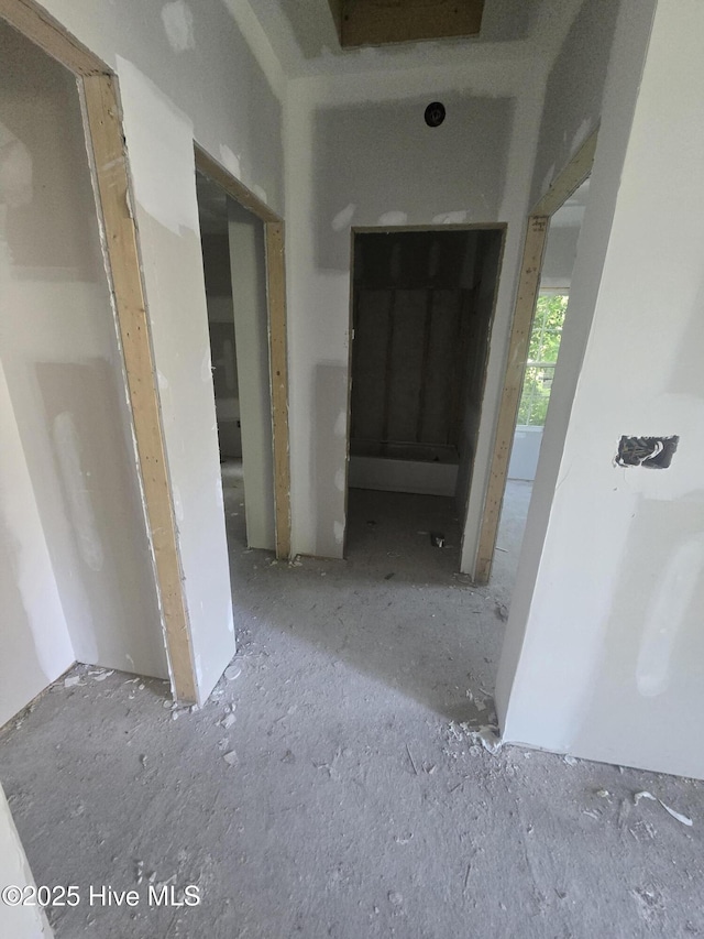 110 E Bridges St, Battleboro, NC 27809 - view of corridor