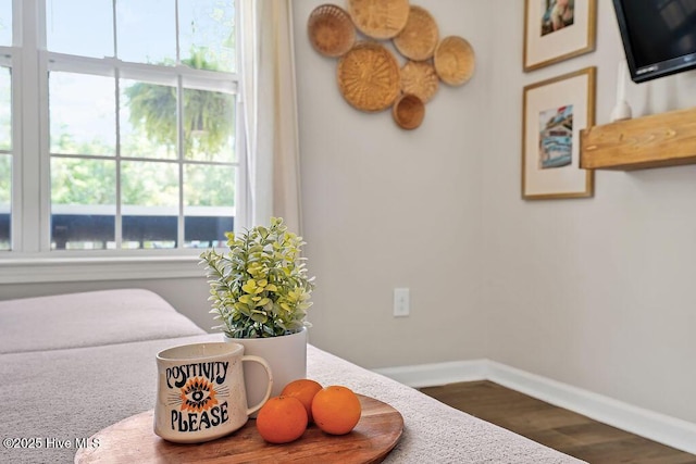 197 Cherry Rd, Southport, NC 28461 - detailed view of baseboards
