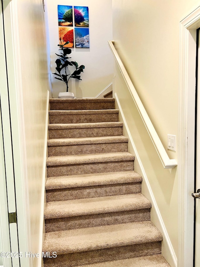2208 Drawing Ct, Wilmington, NC 28412 - view of stairway