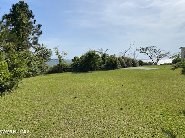 340 Sleepy Point Rd, Gloucester, NC 28528