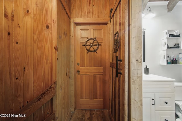 167 Puddin Ridge Rd, Moyock, NC 27958 - hall featuring wood finished floors