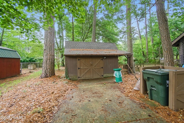 167 Puddin Ridge Rd, Moyock, NC 27958 - view of shed with fence