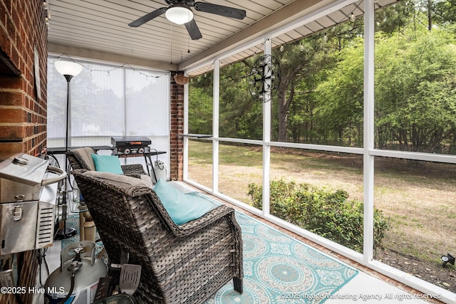 869 Driftwood Dr, Greenville, NC 27858 - sunroom featuring ceiling fan
