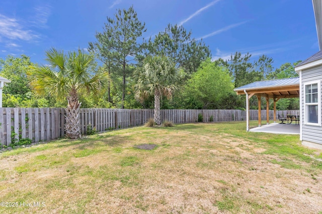 view of yard with a patio area