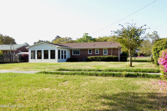 101 N Channel Haven Dr, Wilmington, NC 28409 - back of property featuring cooling unit