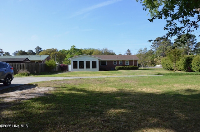 101 N Channel Haven Dr, Wilmington, NC 28409 - view of yard