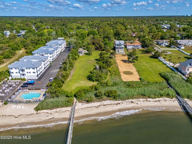 710 E Moore St, Southport, NC 28461