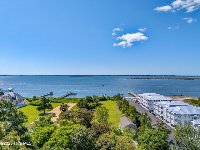 710 E Moore St, Southport, NC 28461