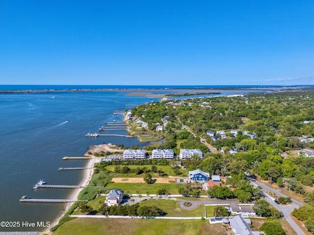 710 E Moore St, Southport, NC 28461
