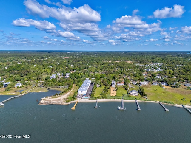 710 E Moore St, Southport, NC 28461