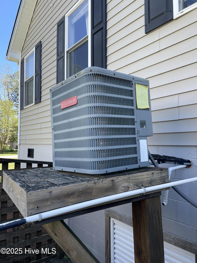 469 Lamont St, Belhaven, NC 27810 - details with central AC unit