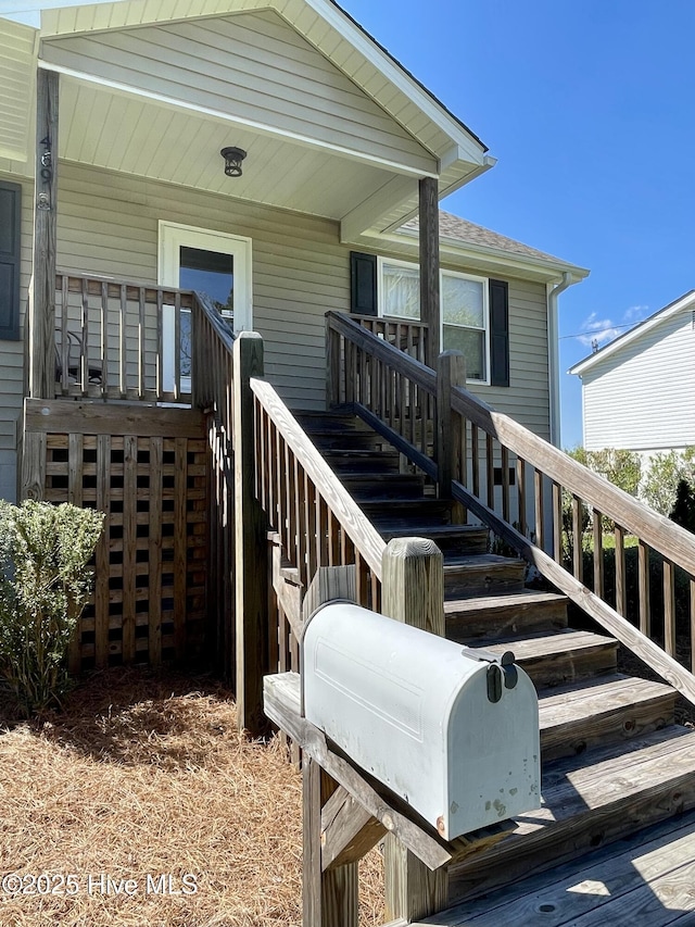 469 Lamont St, Belhaven, NC 27810 - property entrance with roof with shingles