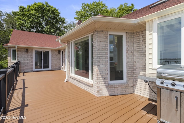 995 Chadwick Shores Dr, Sneads Ferry, NC 28460 - view of wooden terrace