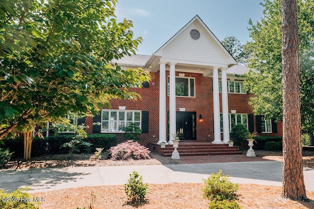 16 Mulbren Ct, Pinehurst, NC 28374 - greek revival house featuring brick siding