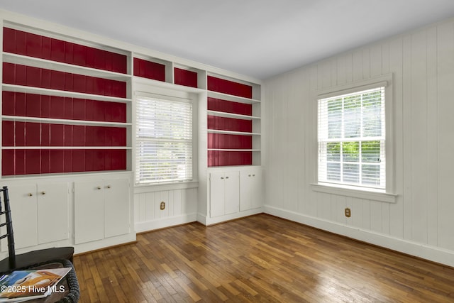 2405 Oleander Dr, Wilmington, NC 28403 - interior space with baseboards, built in features, and hardwood / wood-style flooring
