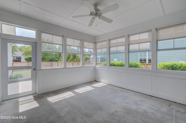 1012 Anchors Bend Way, Wilmington, NC 28411 - unfurnished sunroom featuring ceiling fan and carpet floors