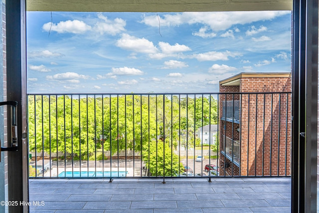 1100 Clarendon St Unit 606, Fayetteville, NC 28305 - view of balcony