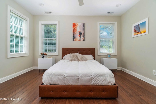 61 Spinnaker Point Rd N, Oriental, NC 28571 - bedroom featuring wood finished floors, baseboards, and a ceiling fan
