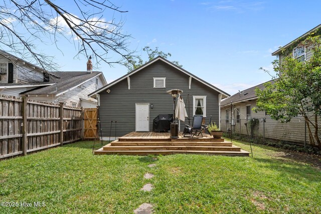 210 S 17th St, Wilmington, NC 28401 - rear view of house featuring a deck