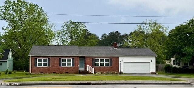 407 Main St, Bayboro, NC 28515 - single story home featuring crawl space, driveway, a front lawn, an attached garage, and entry steps