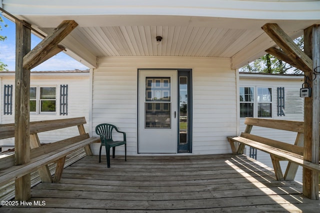 9952 US Highway 17 S, Vanceboro, NC 28586 - view of wooden terrace