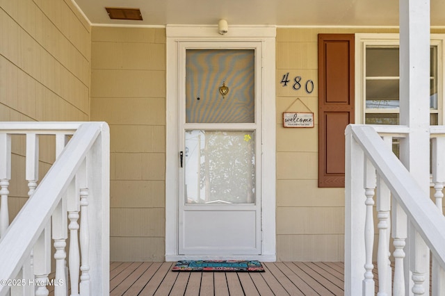 480 Croatan St, Belhaven, NC 27810 - view of exterior entry with a porch and visible vents