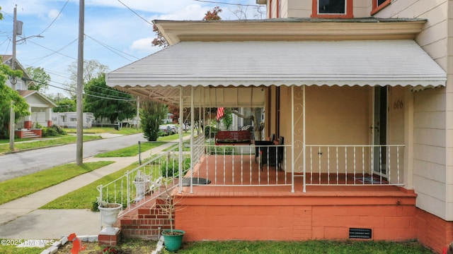 exterior space featuring a porch