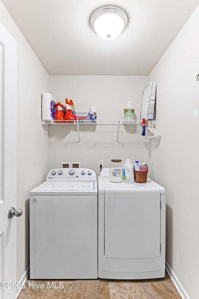 7408 Darius Dr, Wilmington, NC 28411 - laundry area with washing machine and clothes dryer and baseboards