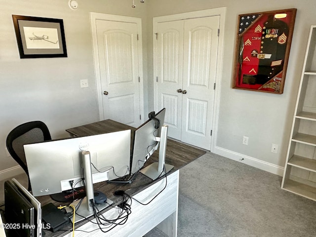 204 Liana Pl, Hubert, NC 28539 - carpeted office space with baseboards