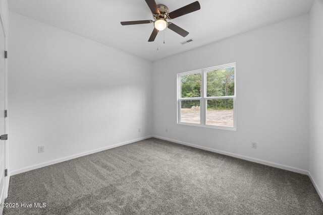 2594 Fountaintown Rd, Chinquapin, NC 28521 - unfurnished room with carpet flooring, a ceiling fan, and recessed lighting