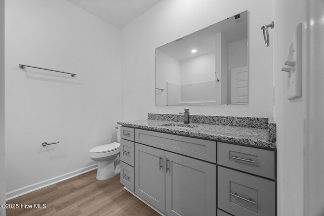 2594 Fountaintown Rd, Chinquapin, NC 28521 - walk in closet with carpet flooring