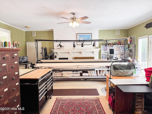 522 Hughes Rd, Hampstead, NC 28443 - bedroom with crown molding and a textured ceiling