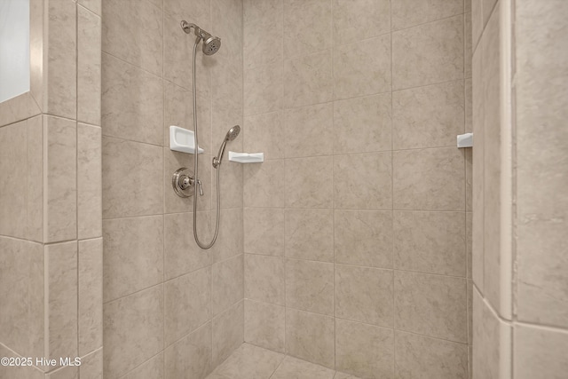 114 N Atlantic Ave, Southport, NC 28461 - bathroom with a tile shower