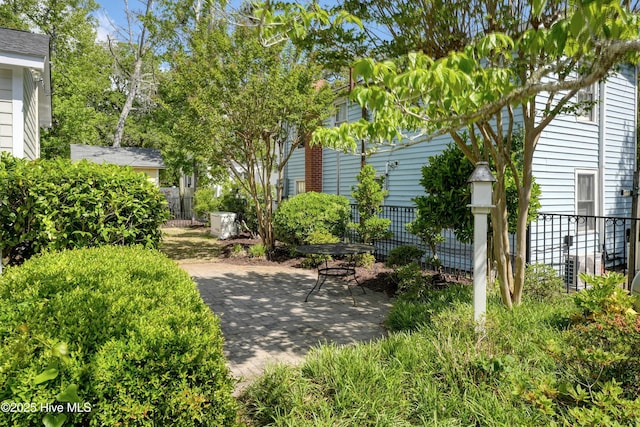 114 N Atlantic Ave, Southport, NC 28461 - view of yard featuring a patio area