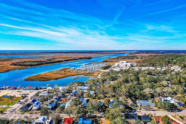 114 N Atlantic Ave, Southport, NC 28461 - aerial perspective of suburban area with a large body of water