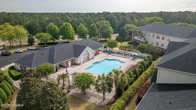 bird's eye view with a forest view