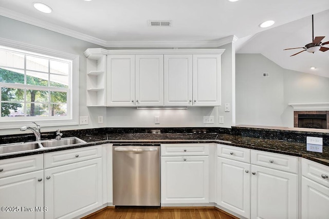 600 Sea Castle Ct, Wilmington, NC 28412 - kitchen with a ceiling fan, a sink, white cabinetry, dishwasher, and recessed lighting