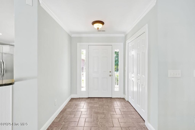 600 Sea Castle Ct, Wilmington, NC 28412 - entrance foyer featuring baseboards and ornamental molding