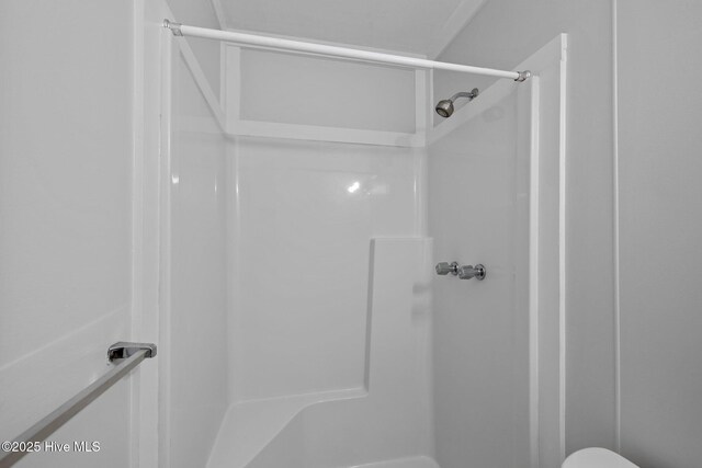 289 Salter Path Rd Unit 32, Pine Knoll Shores, NC 28512 - full bath with a shower